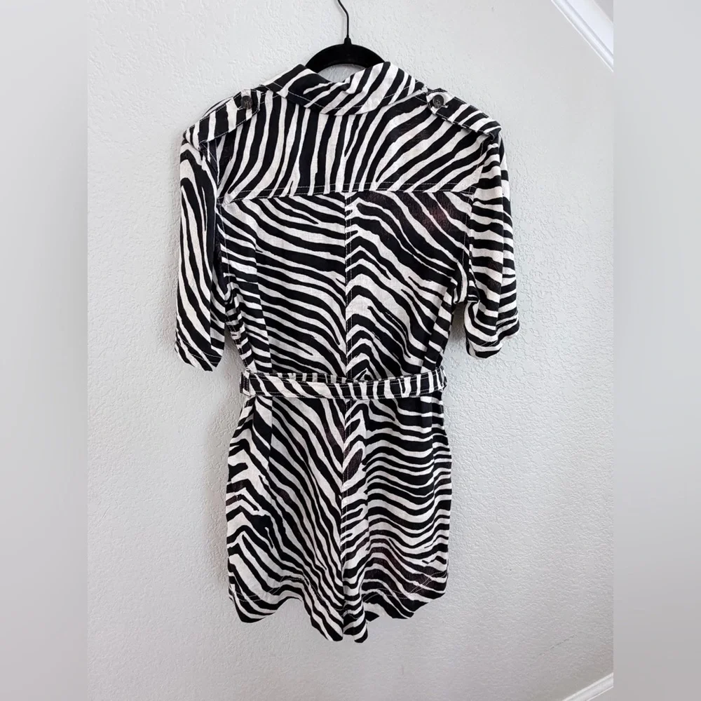 Banana Republic size medium